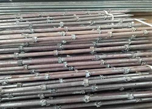 花溪隧道钢花管